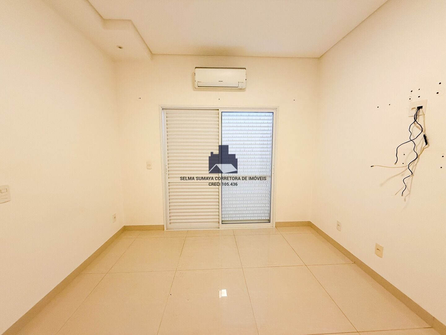 Casa de Condomínio com 5 quartos à venda, 370m² — foto 6 de 19