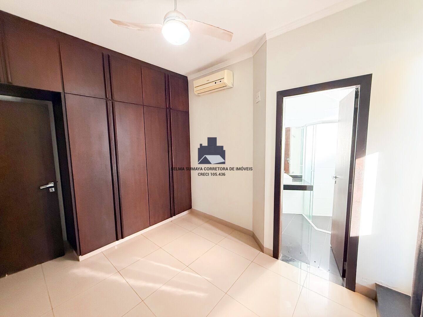 Casa de Condomínio com 3 quartos à venda, 284m² — foto 6 de 17