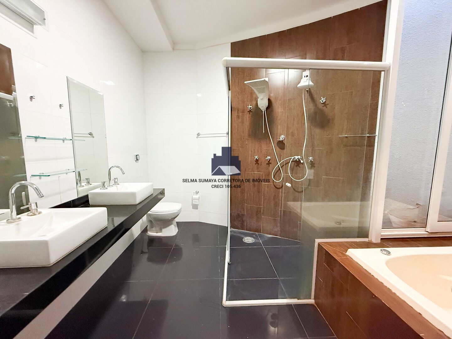 Casa de Condomínio com 3 quartos à venda, 284m² — foto 16 de 17