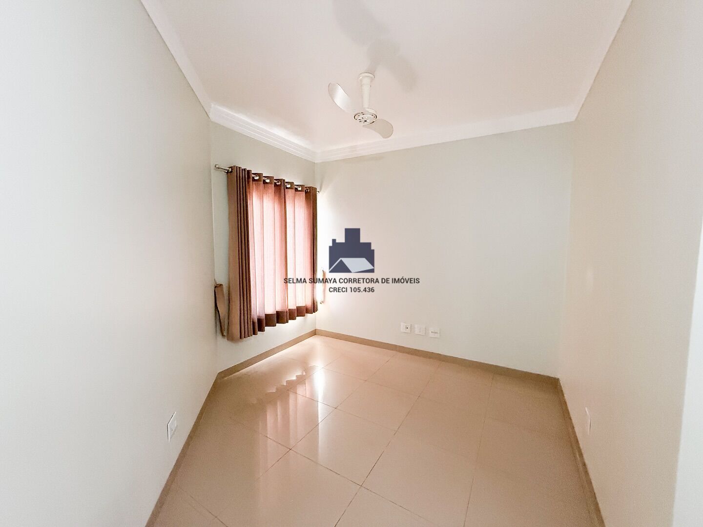 Casa de Condomínio com 3 quartos à venda, 284m² — foto 15 de 17