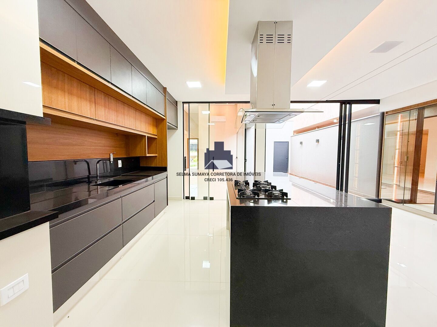 Casa de Condomínio com 3 quartos à venda, 207m² — foto 13 de 20