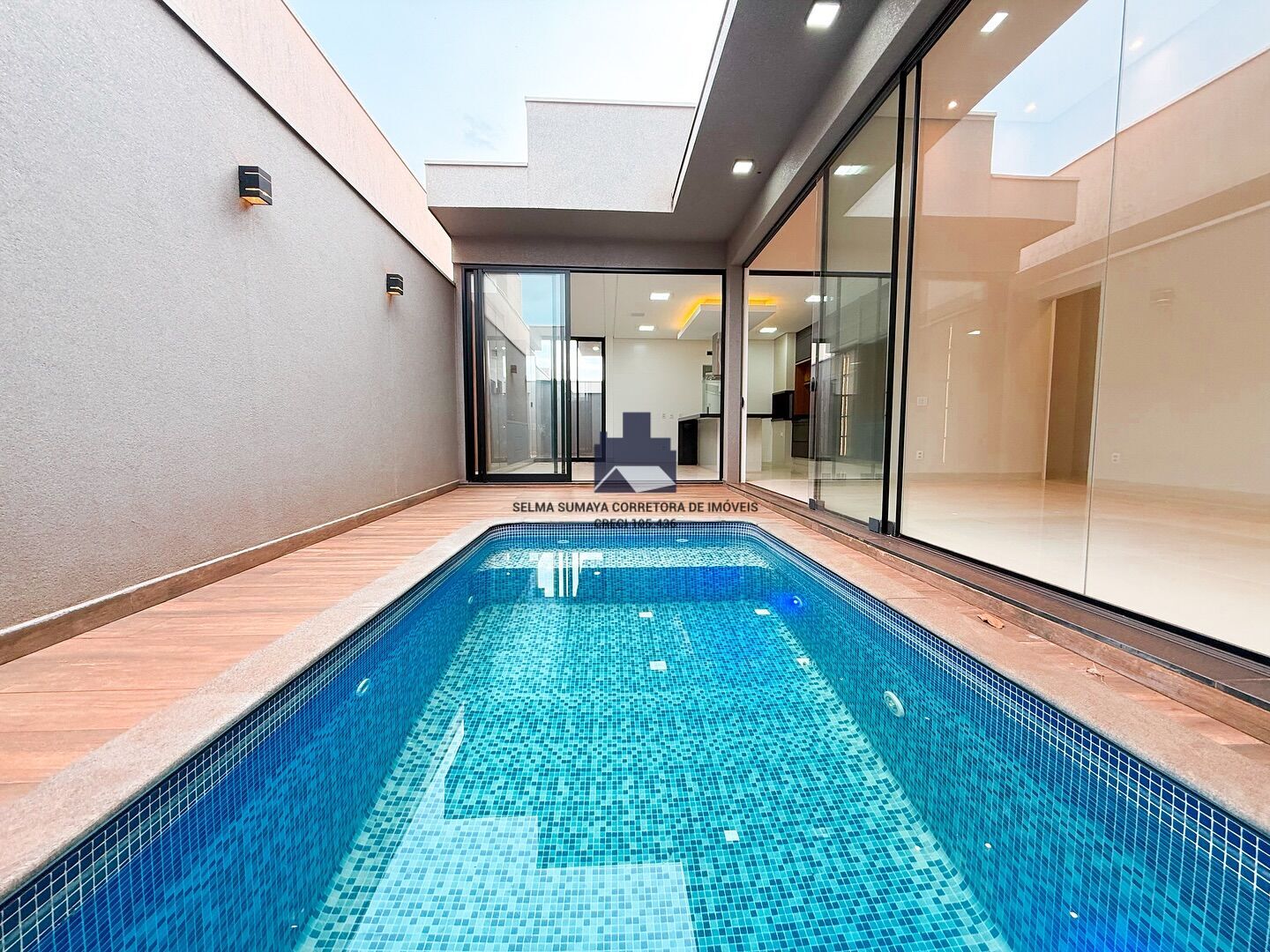 Casa de Condomínio com 3 quartos à venda, 207m² — foto 4 de 20