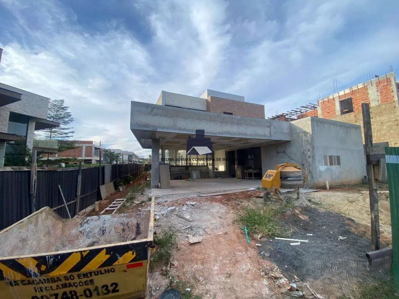 Casa de Condomínio com 4 quartos à venda, 577m² — foto 5 de 5