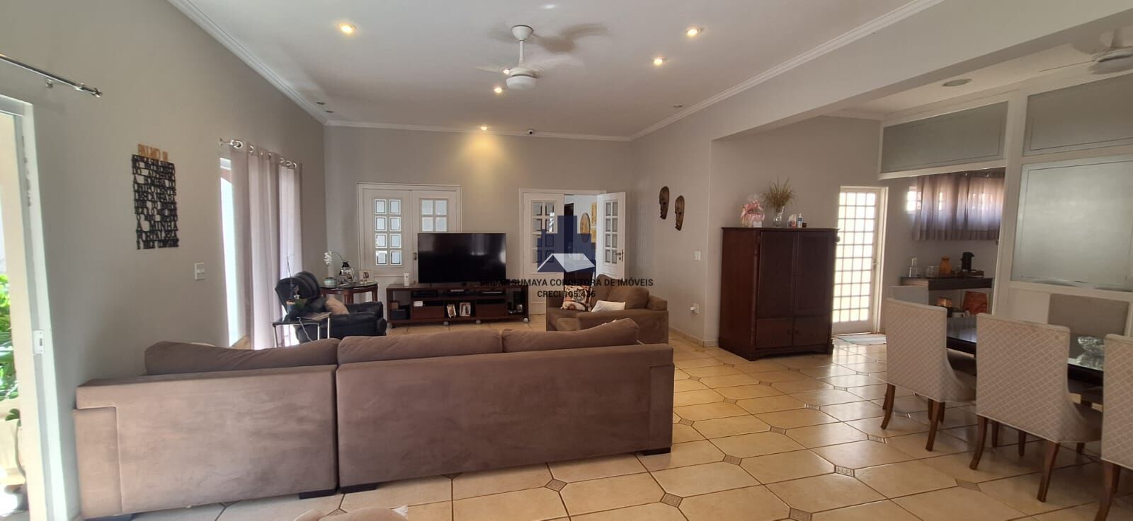 Casa com 4 quartos à venda, 400m² — foto 7 de 27