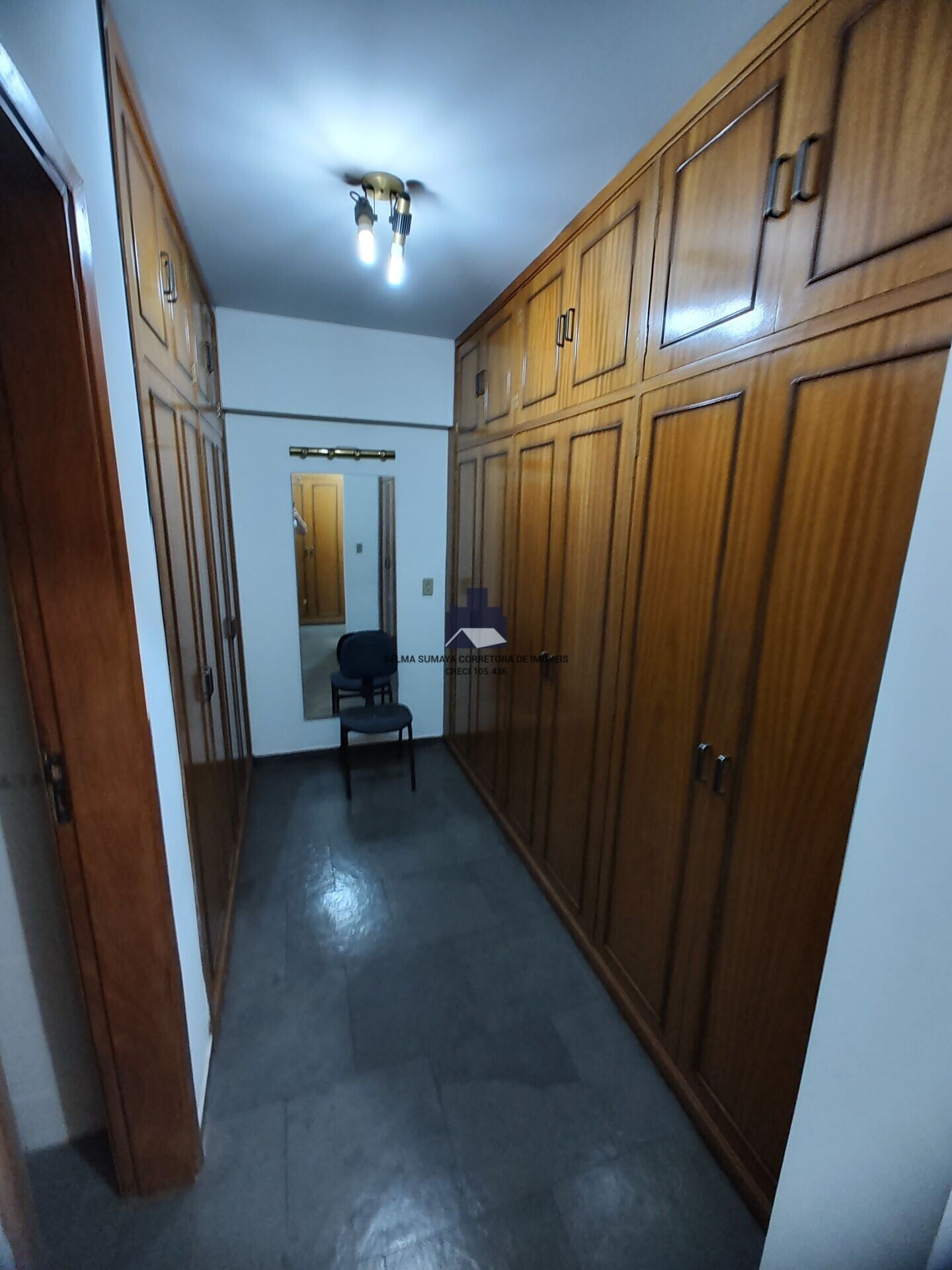 Apartamento com 4 quartos à venda, 230m² — foto 29 de 32