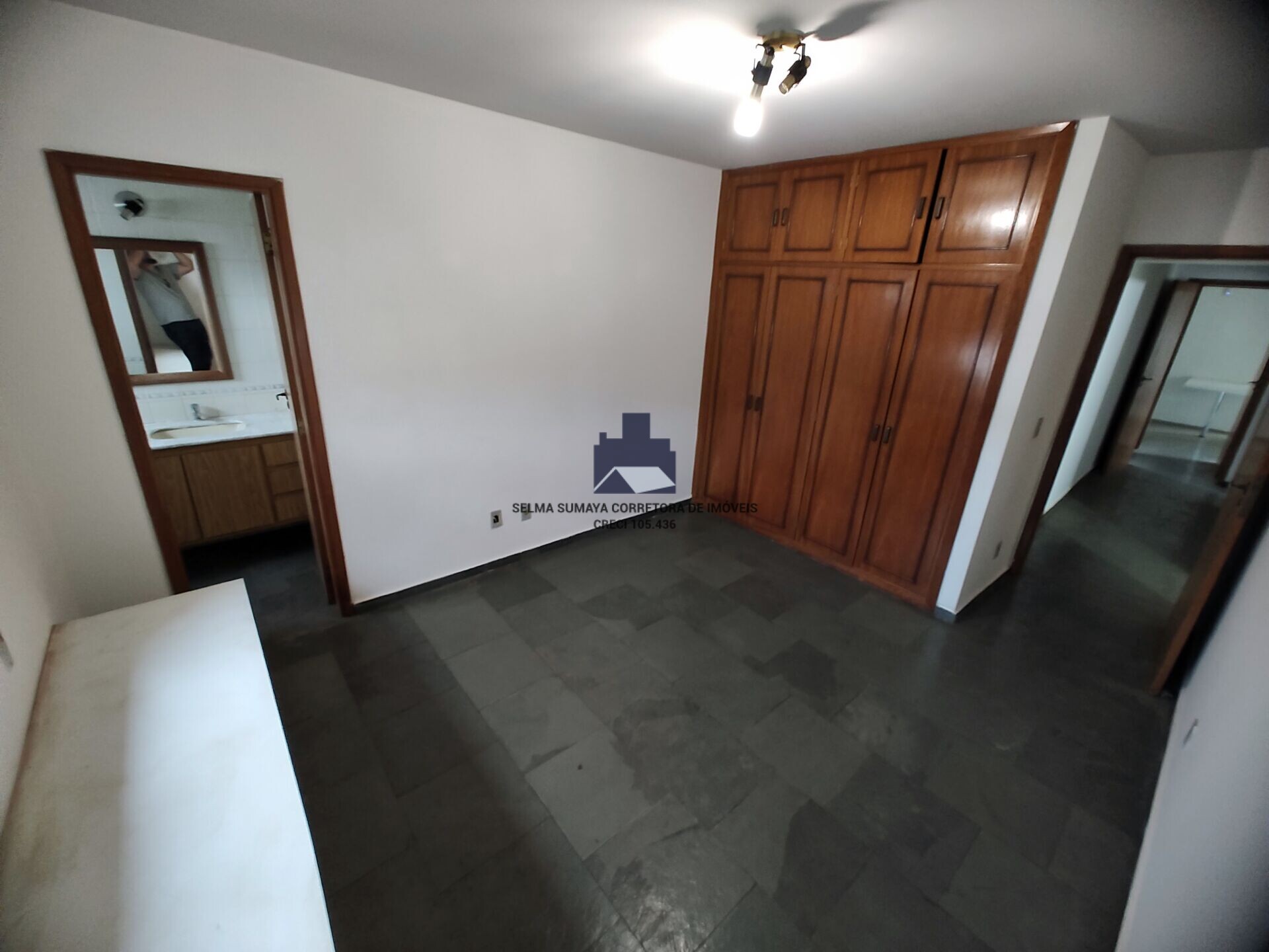 Apartamento com 4 quartos à venda, 230m² — foto 26 de 32