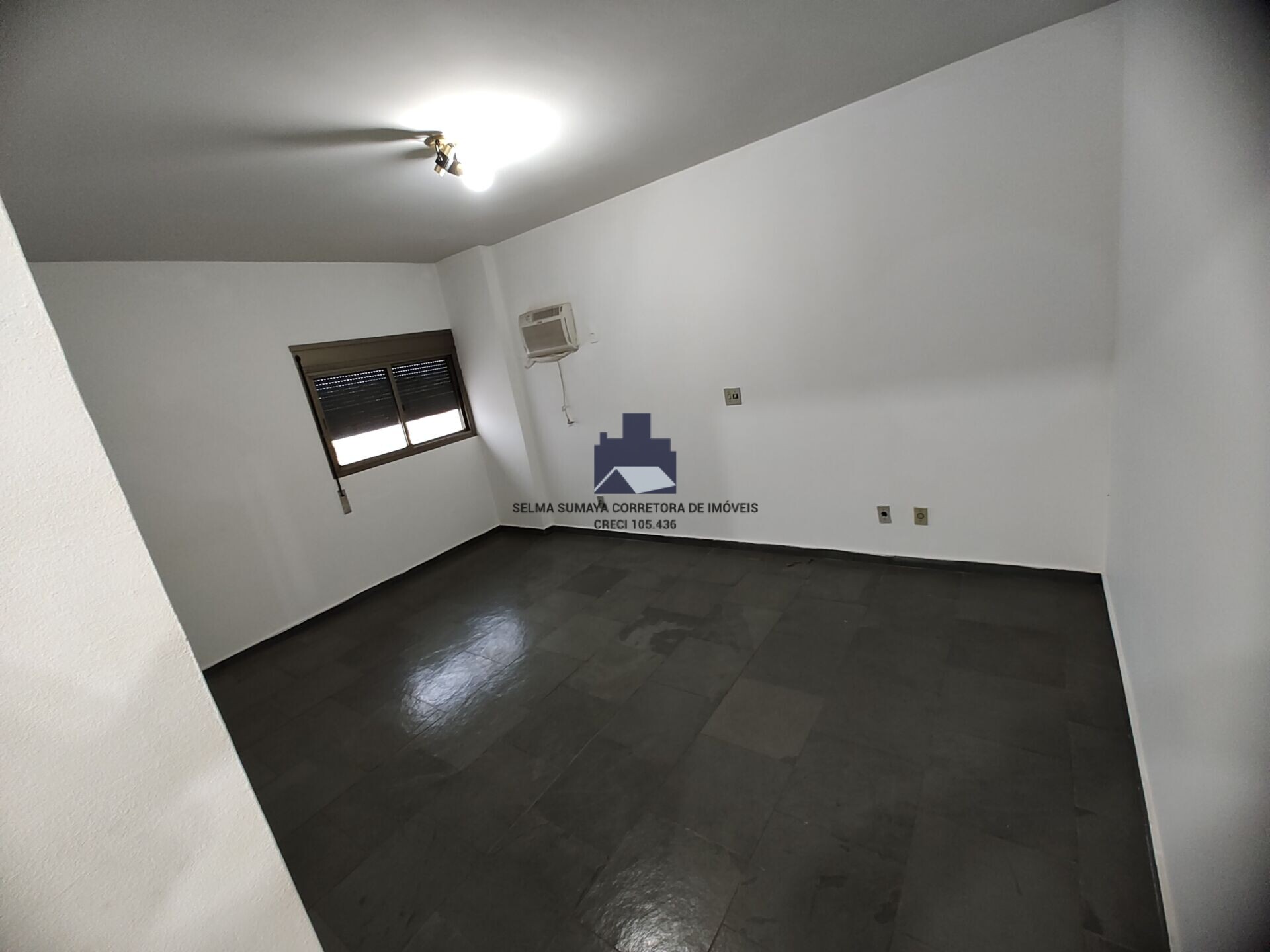Apartamento com 4 quartos à venda, 230m² — foto 19 de 32