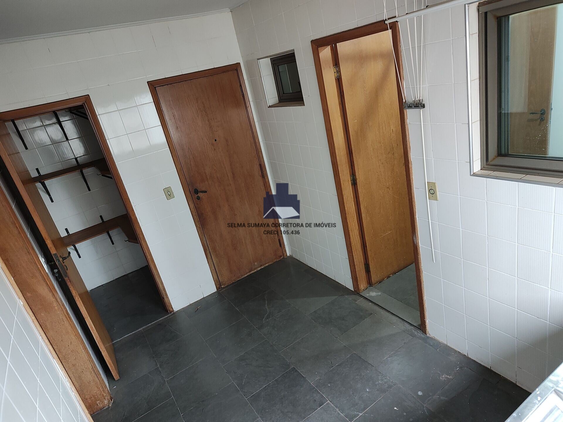 Apartamento com 4 quartos à venda, 230m² — foto 30 de 32