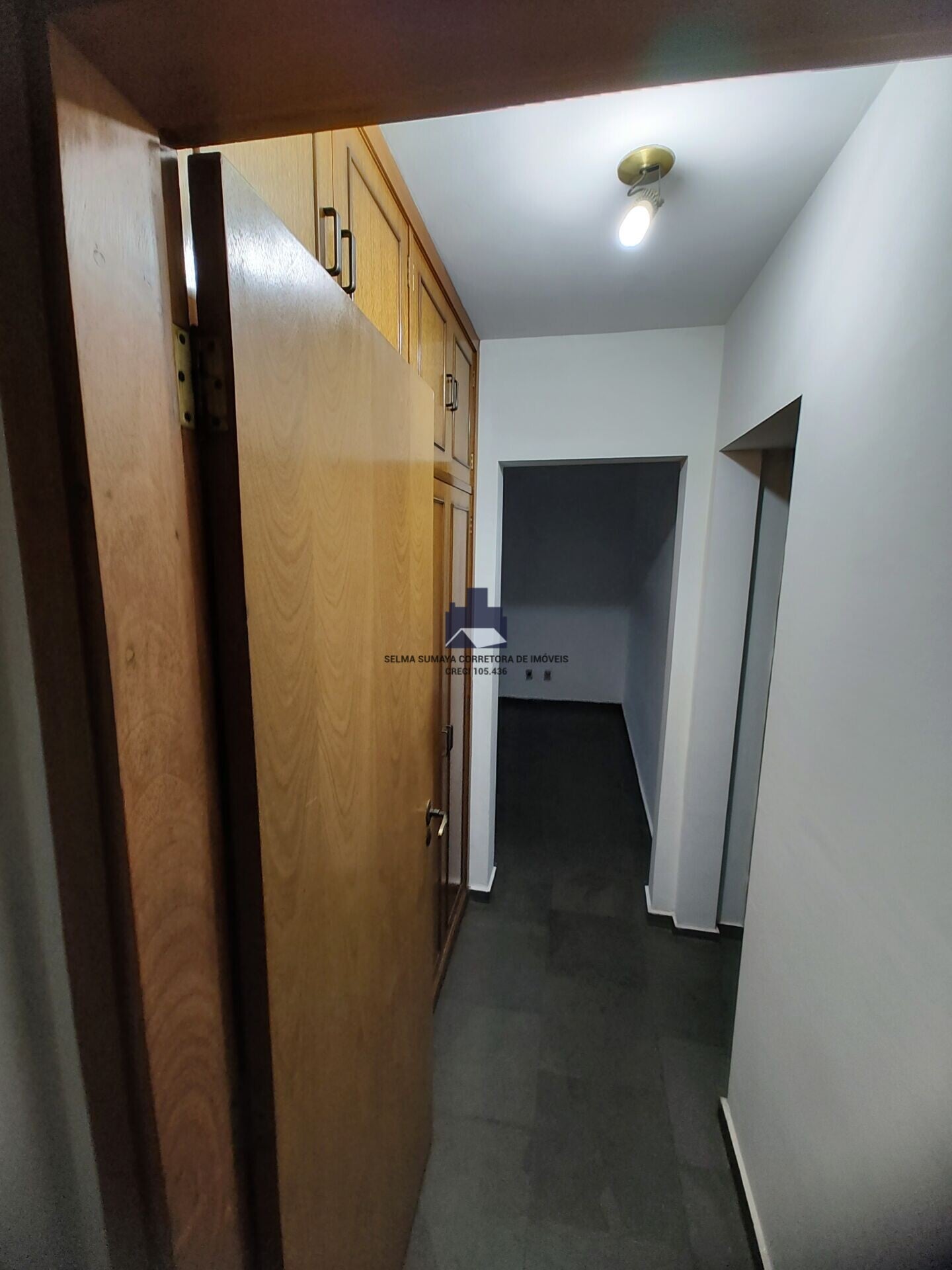 Apartamento com 4 quartos à venda, 230m² — foto 28 de 32