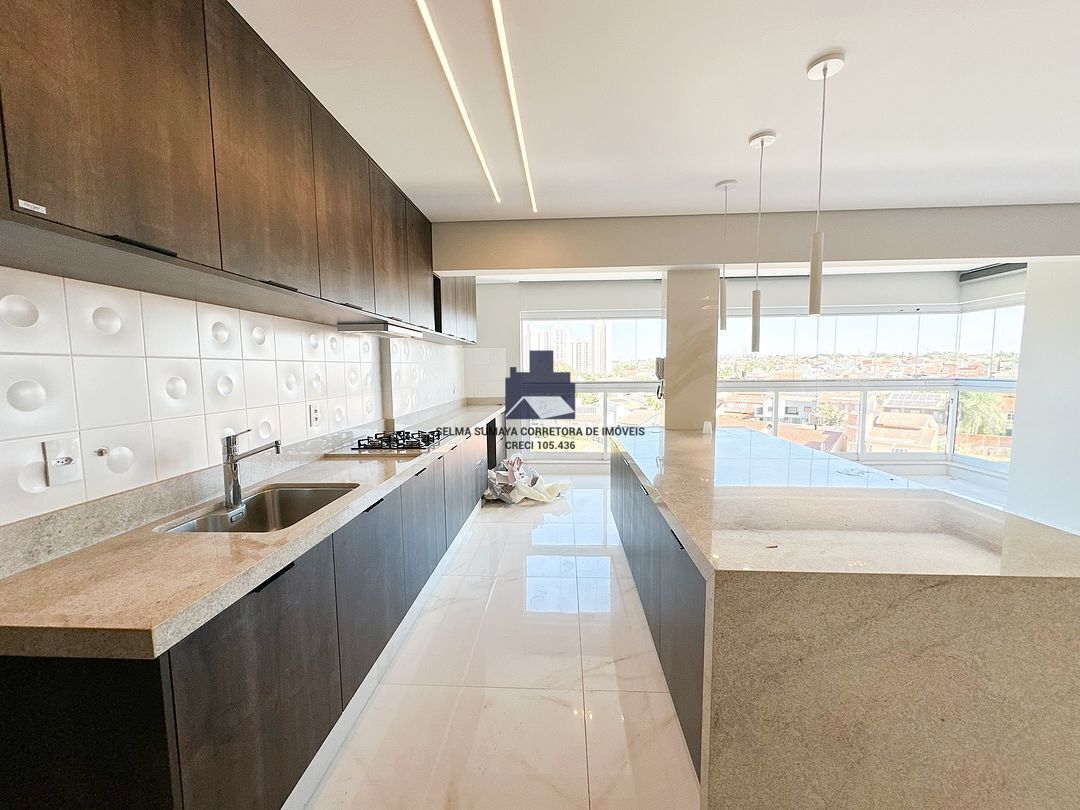 Apartamento com 3 quartos à venda, 115m² — foto 4 de 10