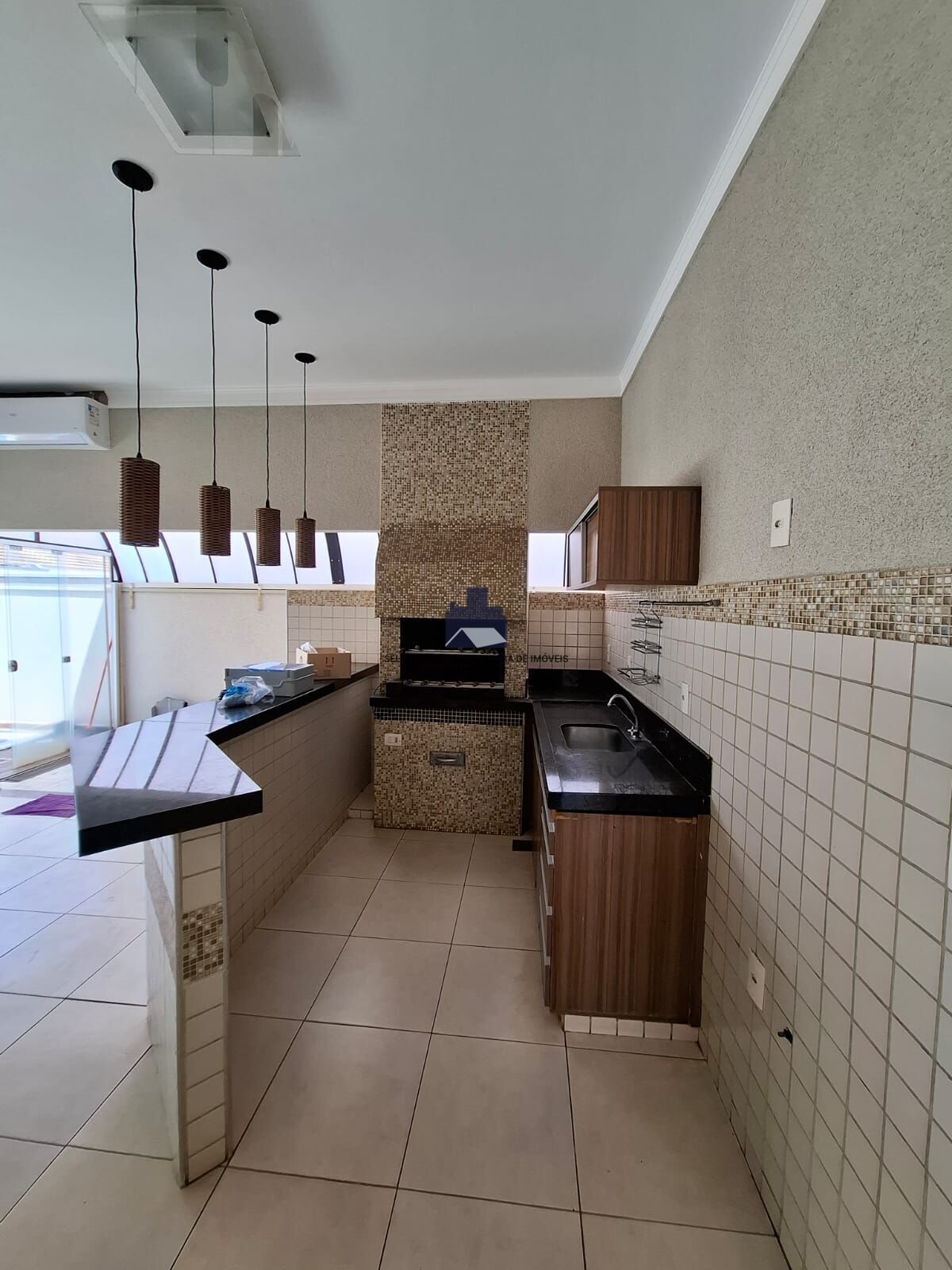 Casa de Condomínio com 3 quartos à venda, 190m² — foto 9 de 39