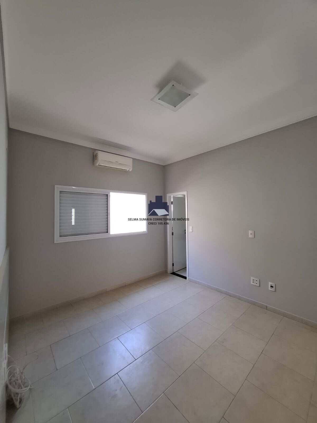 Casa de Condomínio com 3 quartos à venda, 190m² — foto 21 de 39