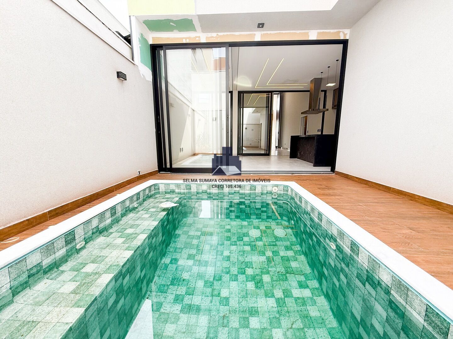 Casa de Condomínio com 3 quartos à venda, 170m² — foto 6 de 20