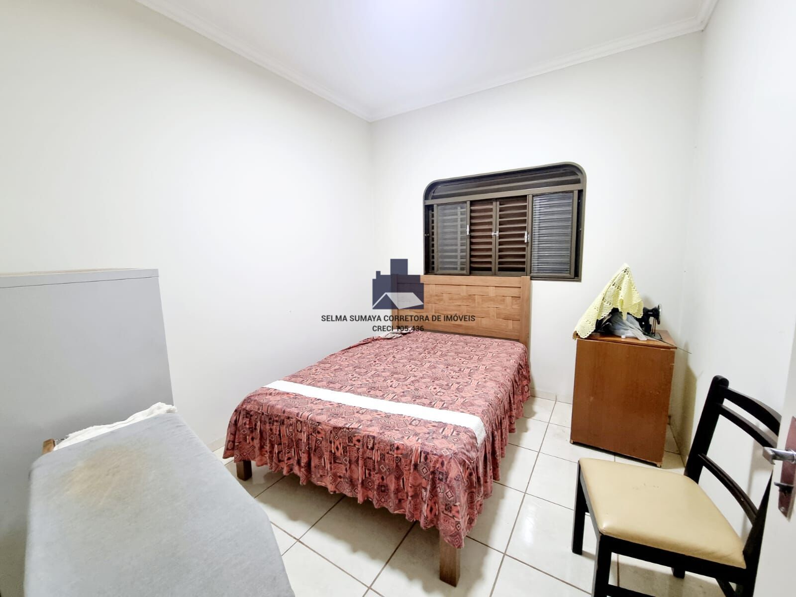 Casa com 3 quartos à venda, 165m² — foto 5 de 8