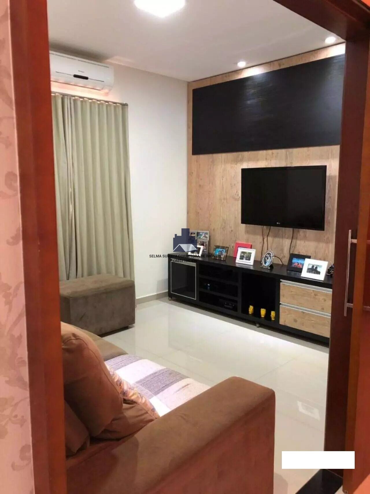 Casa de Condomínio com 3 quartos à venda, 240m² — foto 5 de 26
