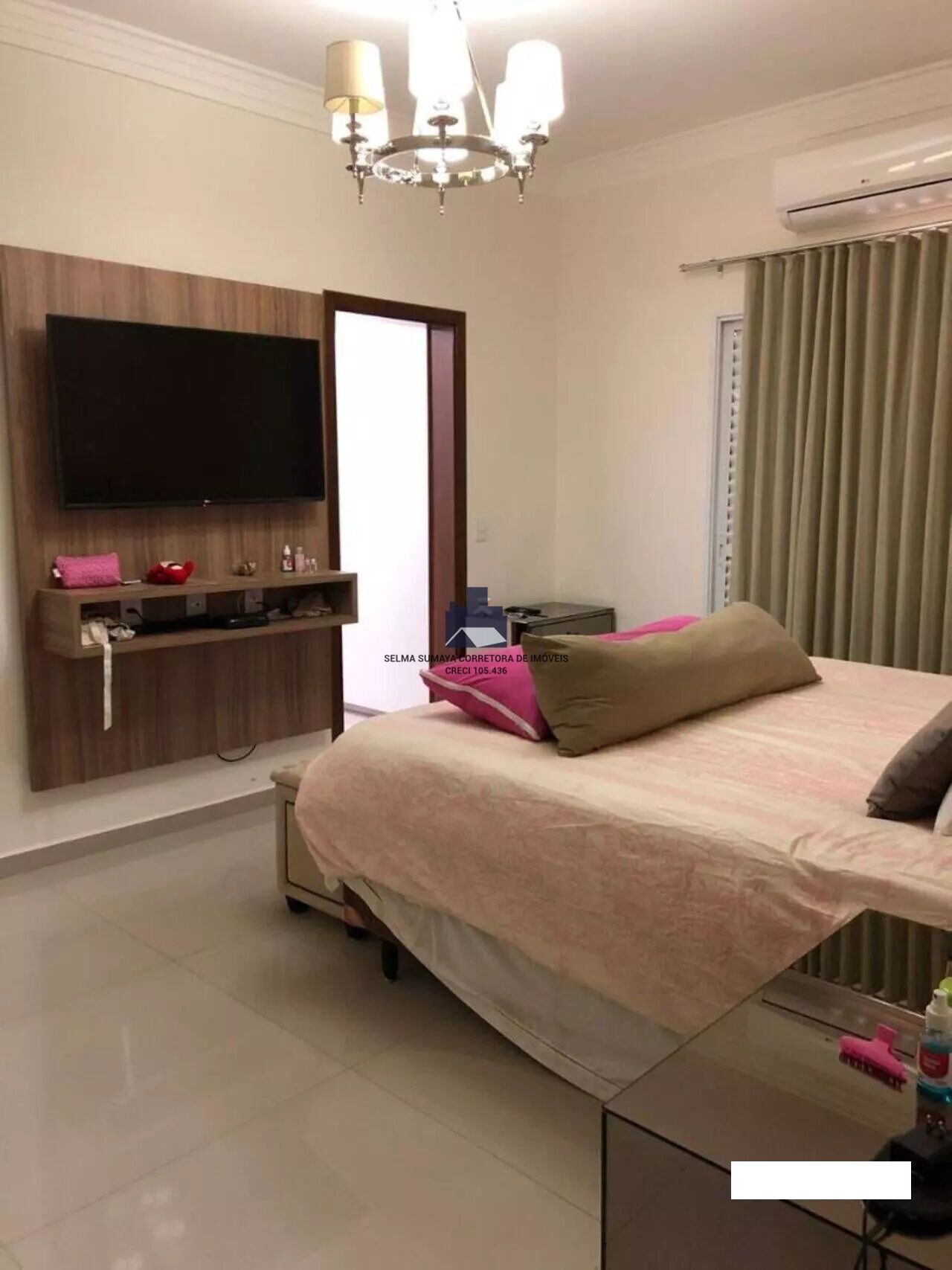 Casa de Condomínio com 3 quartos à venda, 240m² — foto 14 de 26