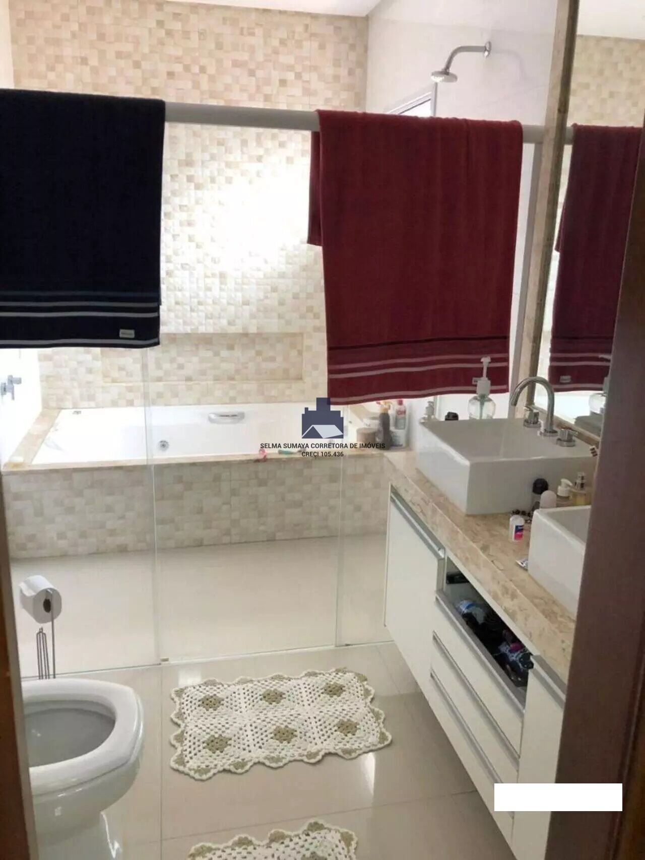 Casa de Condomínio com 3 quartos à venda, 240m² — foto 7 de 26
