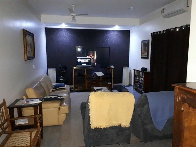 Casa com 3 quartos à venda, 230m² — foto 4 de 19