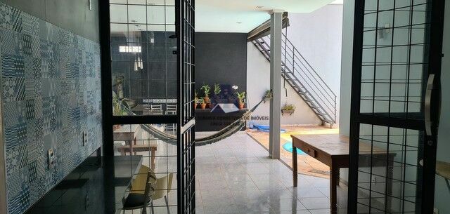 Casa com 3 quartos à venda, 230m² — foto 18 de 19