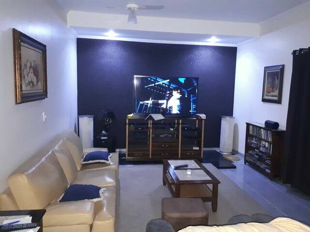 Casa com 3 quartos à venda, 230m² — foto 19 de 19
