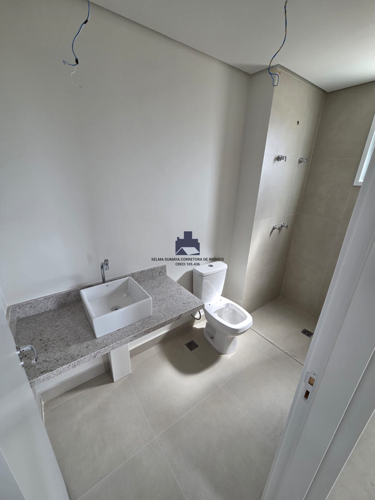 Apartamento com 2 quartos à venda, 70m² — foto 15 de 16
