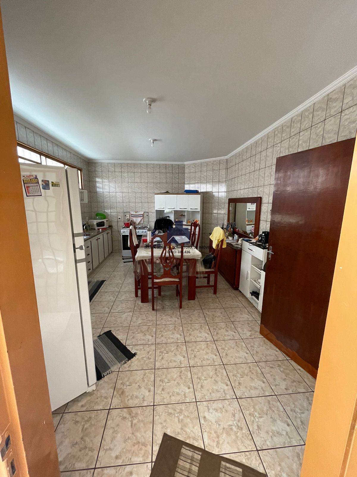 Casa com 3 quartos à venda, 220m² — foto 4 de 11