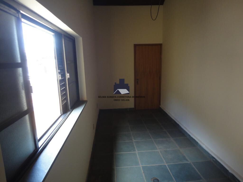Casa com 3 quartos à venda, 260m² — foto 23 de 24