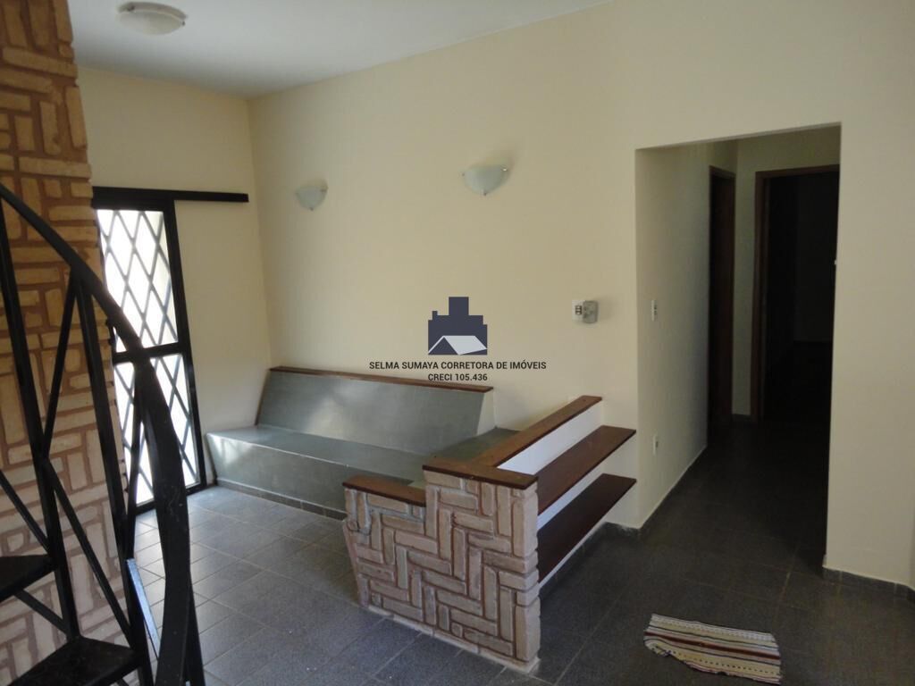 Casa com 3 quartos à venda, 260m² — foto 6 de 24
