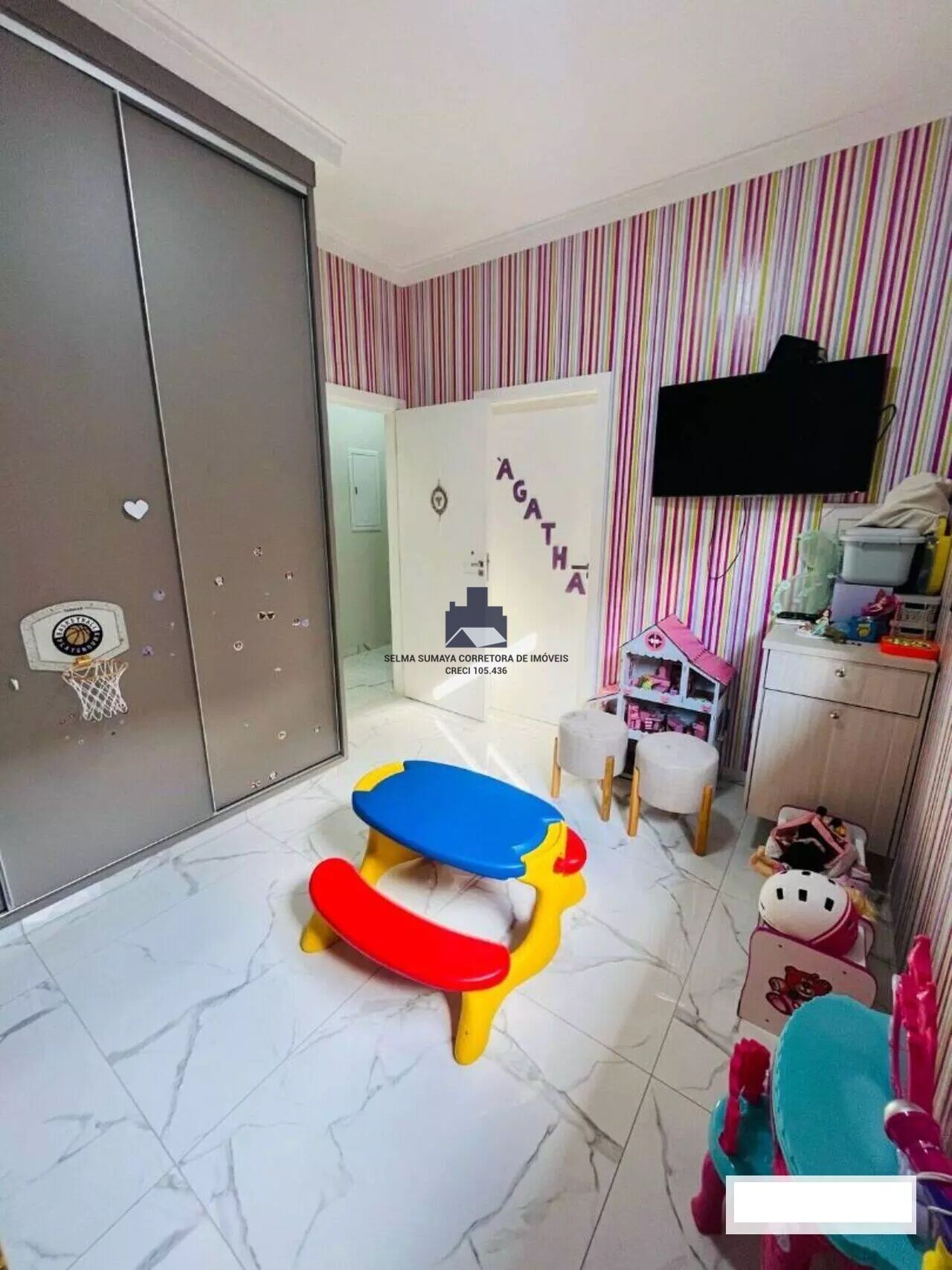 Casa de Condomínio com 3 quartos à venda, 270m² — foto 13 de 21