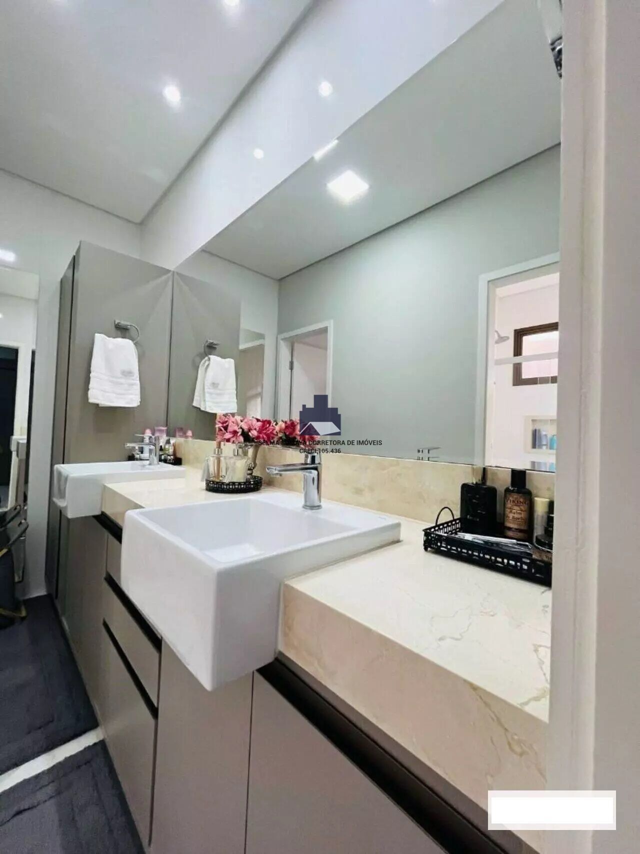 Casa de Condomínio com 3 quartos à venda, 270m² — foto 11 de 21