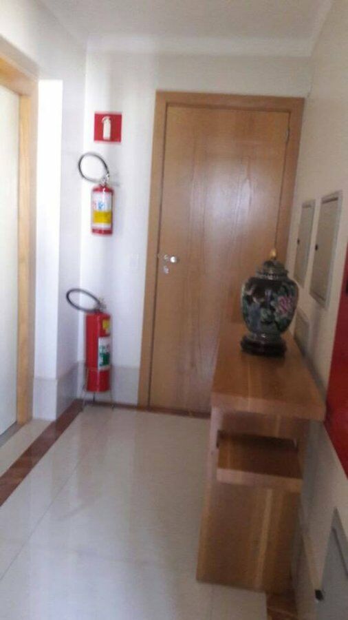 Apartamento com 4 quartos à venda, 250m² — foto 22 de 29