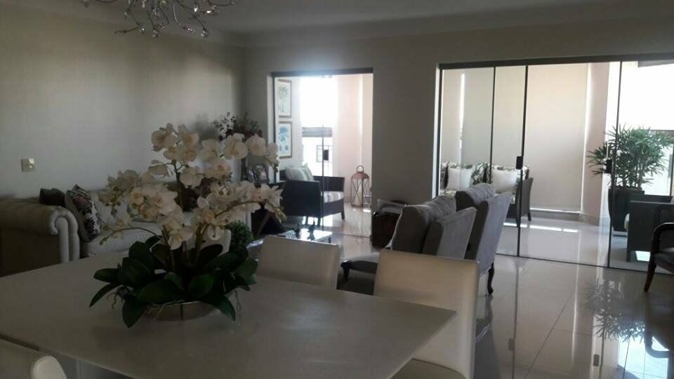 Apartamento com 4 quartos à venda, 250m² — foto 4 de 29