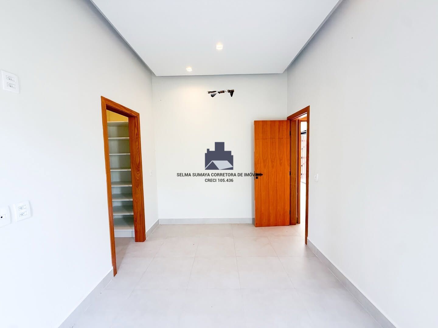 Casa de Condomínio com 3 quartos à venda, 166m² — foto 9 de 20