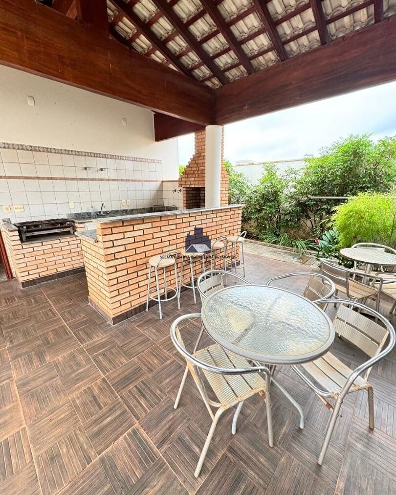 Casa de Condomínio com 5 quartos à venda, 650m² — foto 4 de 14
