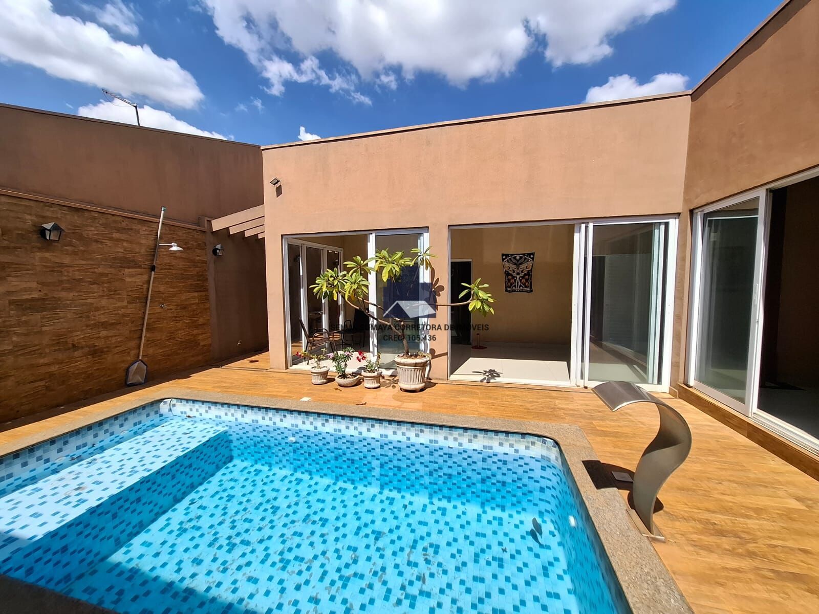 Casa de Condomínio com 3 quartos à venda, 216m² — foto 20 de 23