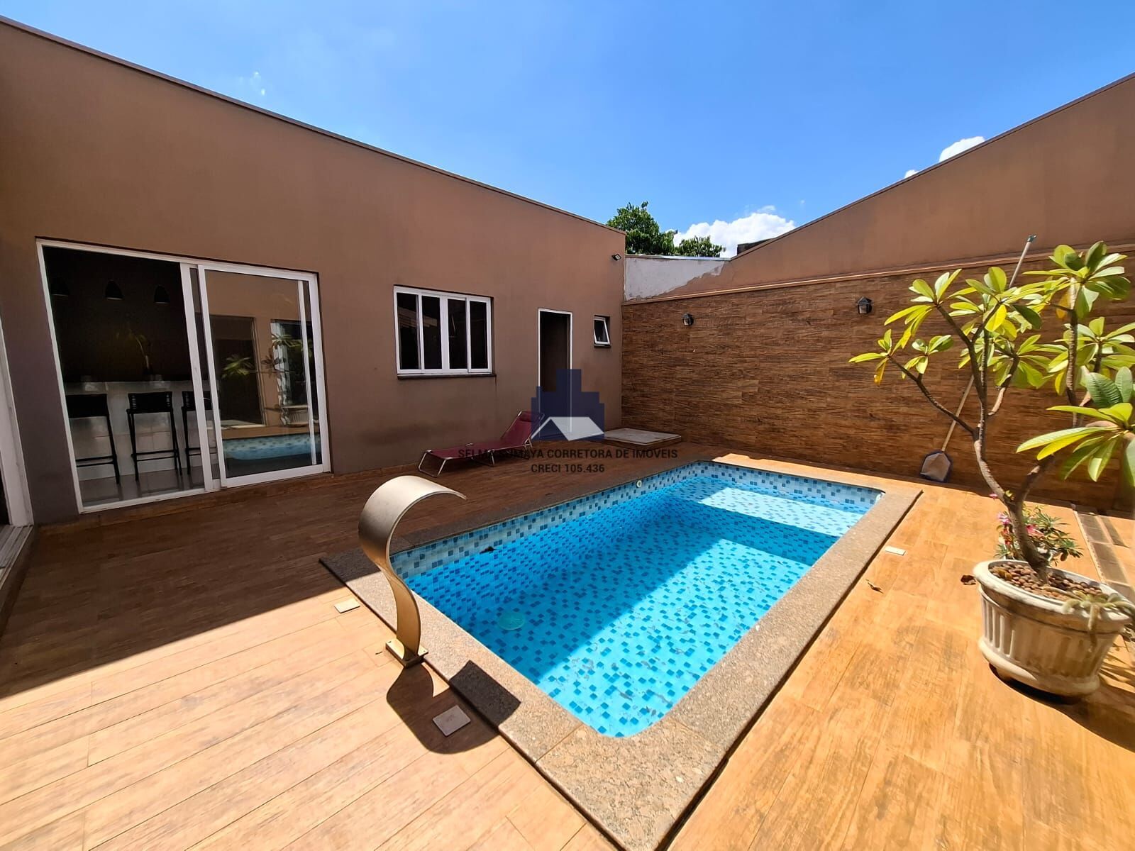 Casa de Condomínio com 3 quartos à venda, 216m² — foto 6 de 23