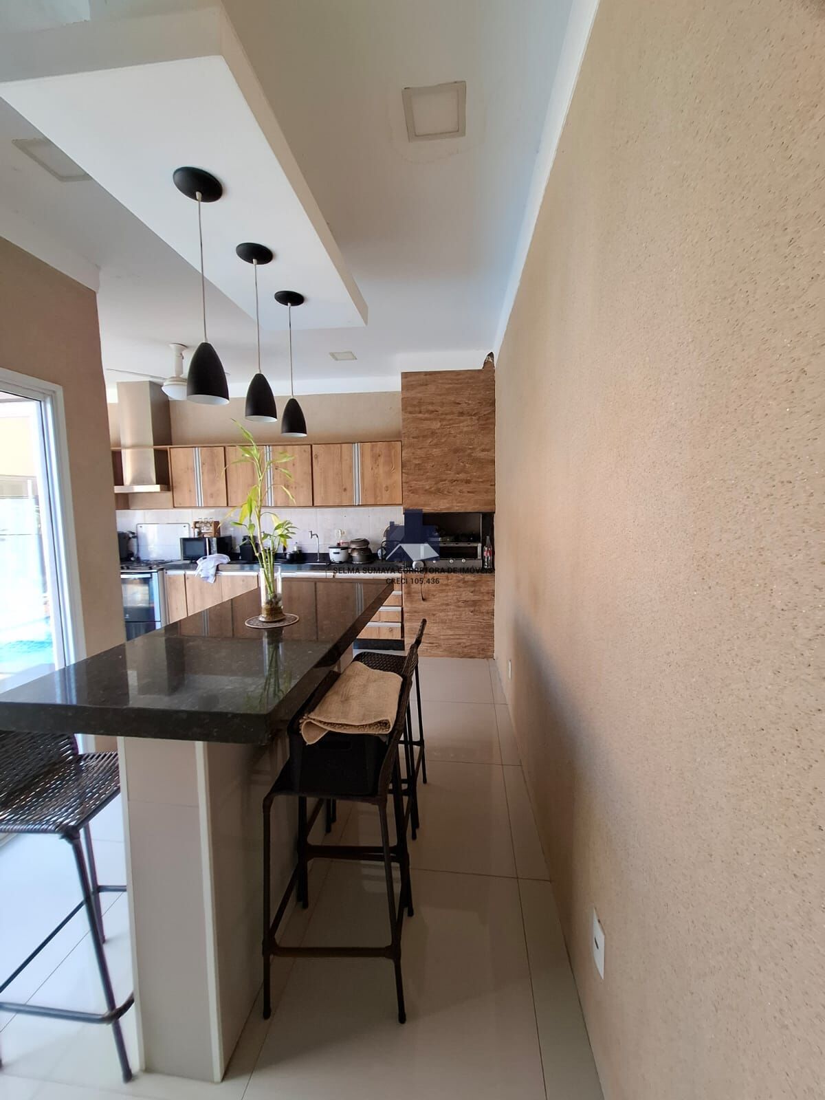 Casa de Condomínio com 3 quartos à venda, 216m² — foto 17 de 23