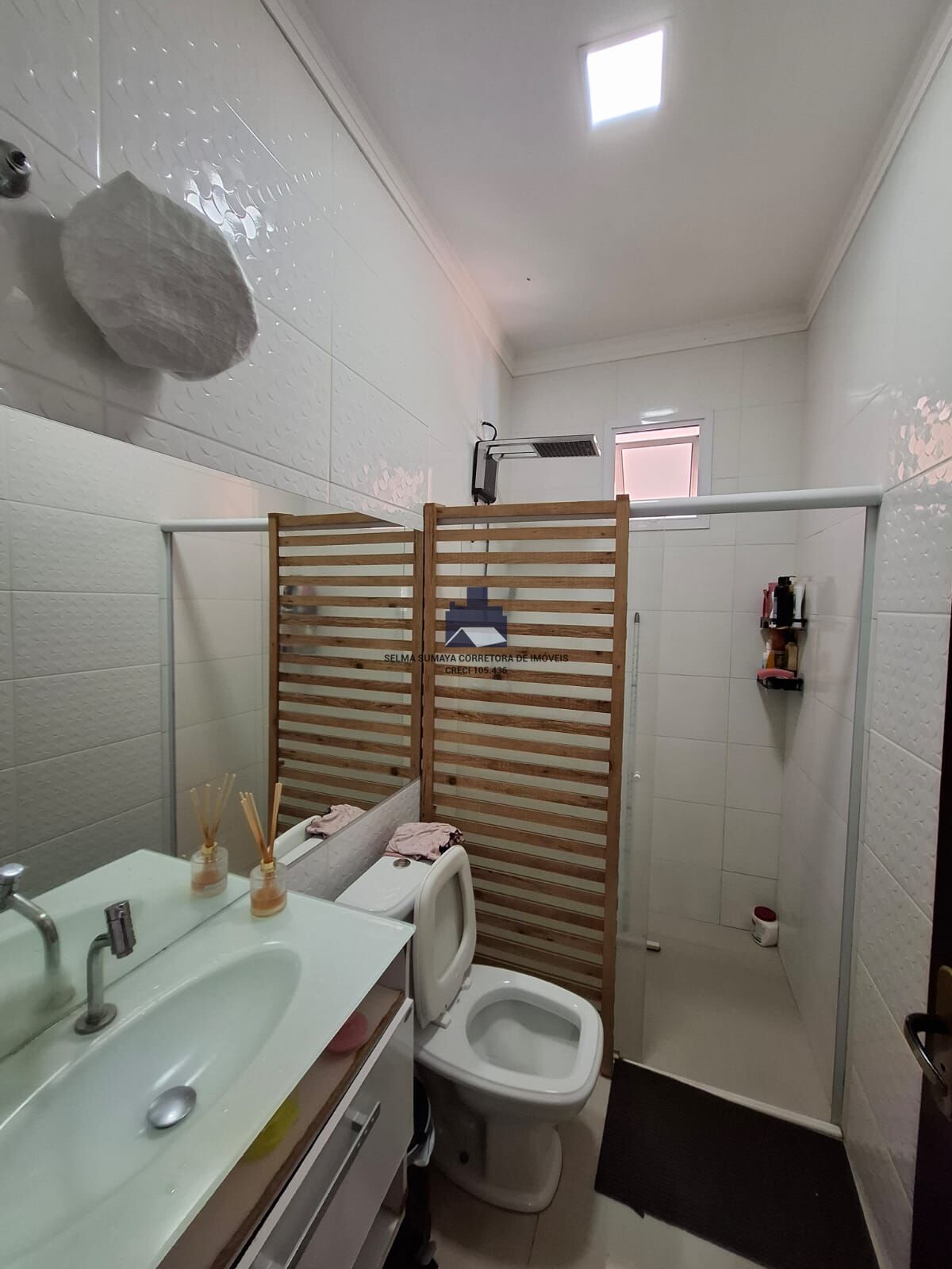 Casa de Condomínio com 3 quartos à venda, 216m² — foto 12 de 23