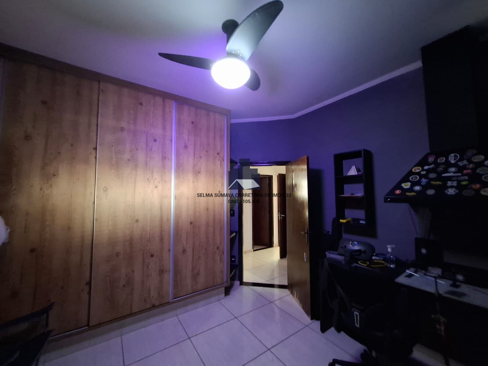 Casa de Condomínio com 3 quartos à venda, 216m² — foto 13 de 23