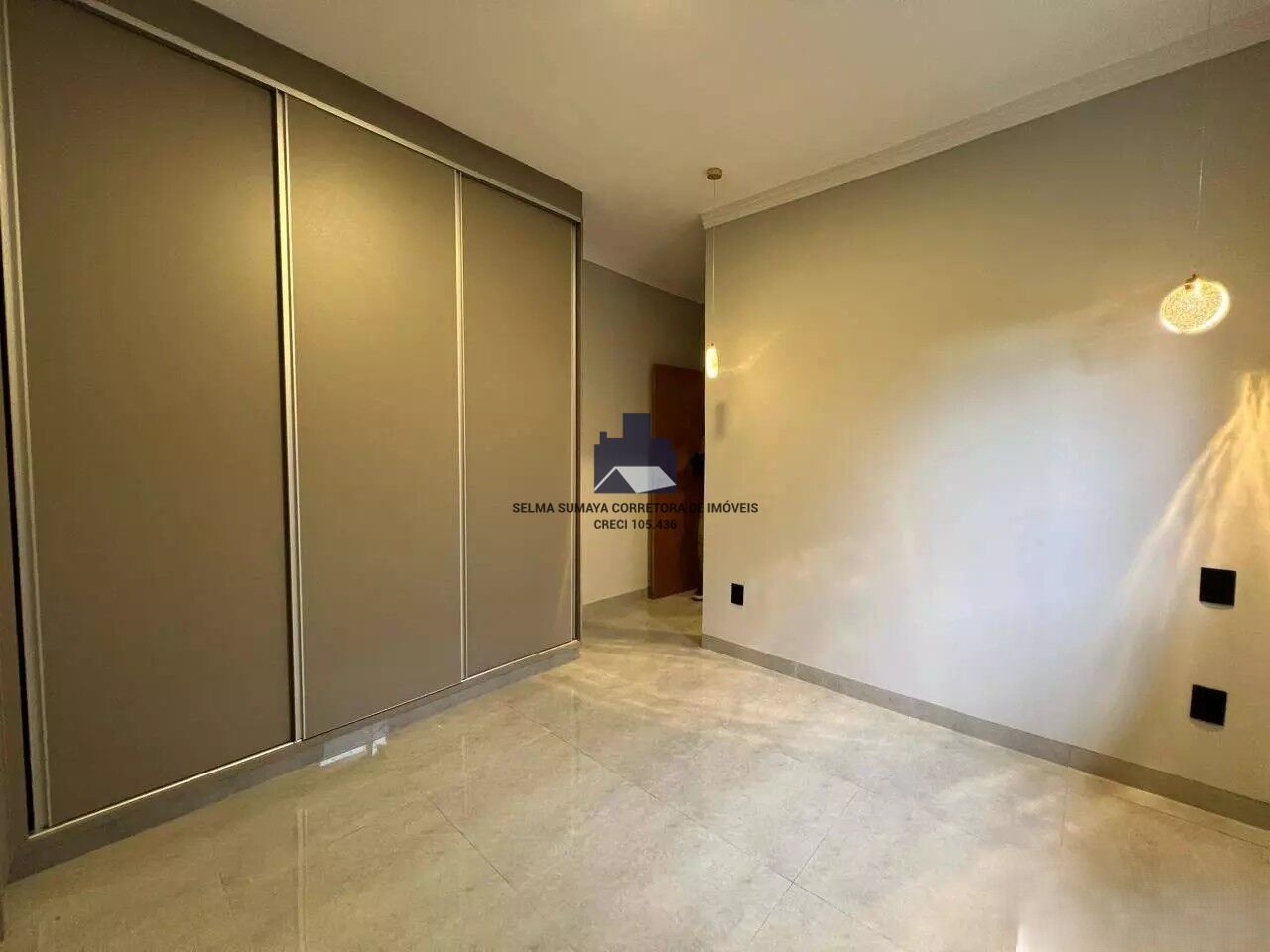 Casa com 3 quartos à venda, 126m² — foto 9 de 15