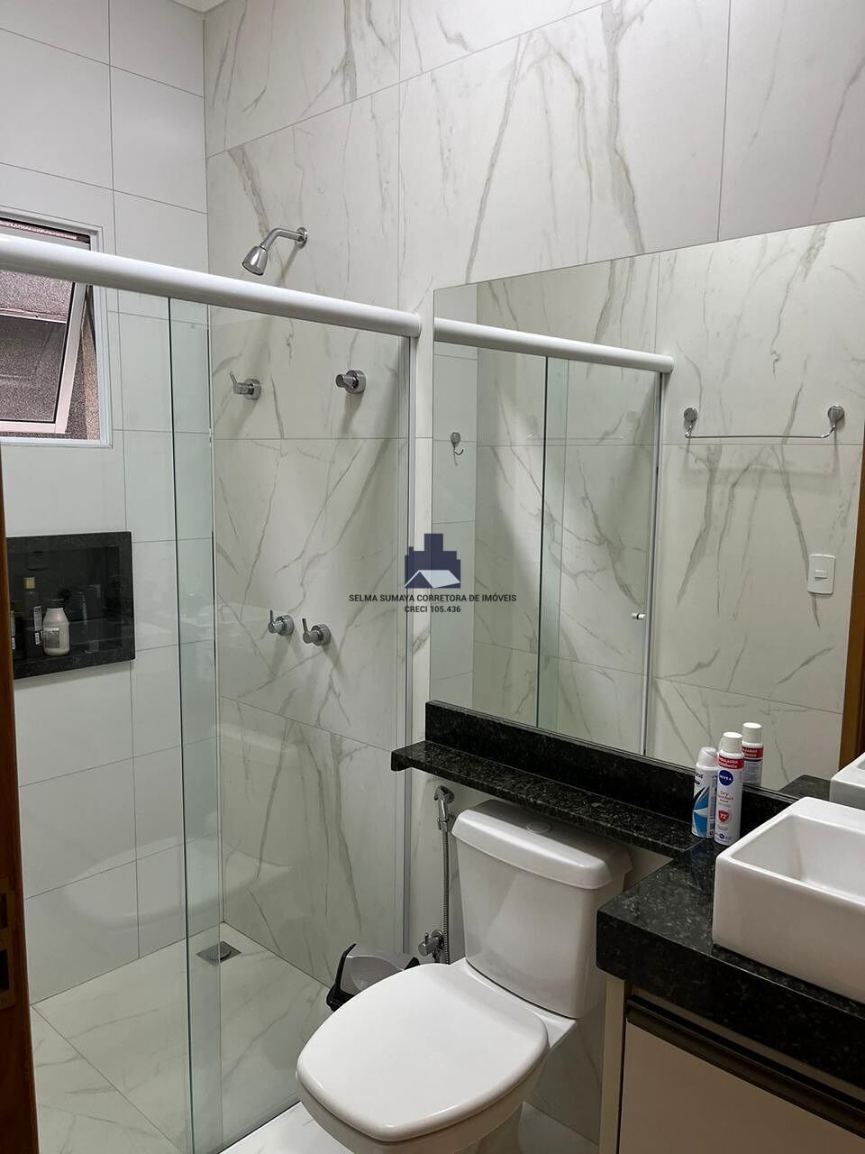 Casa de Condomínio com 3 quartos à venda, 200m² — foto 12 de 16
