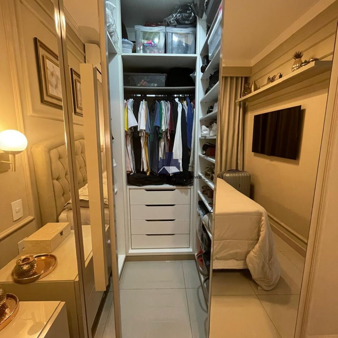 Apartamento com 2 quartos à venda, 70m² — foto 7 de 10