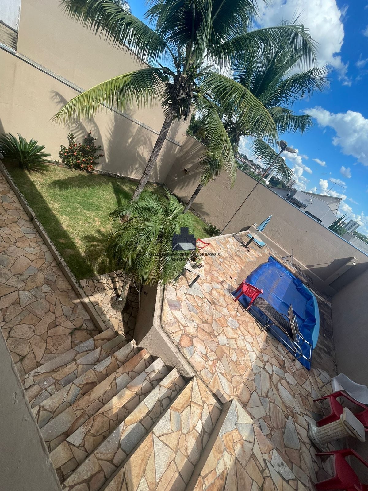 Casa com 3 quartos à venda, 230m² — foto 5 de 13