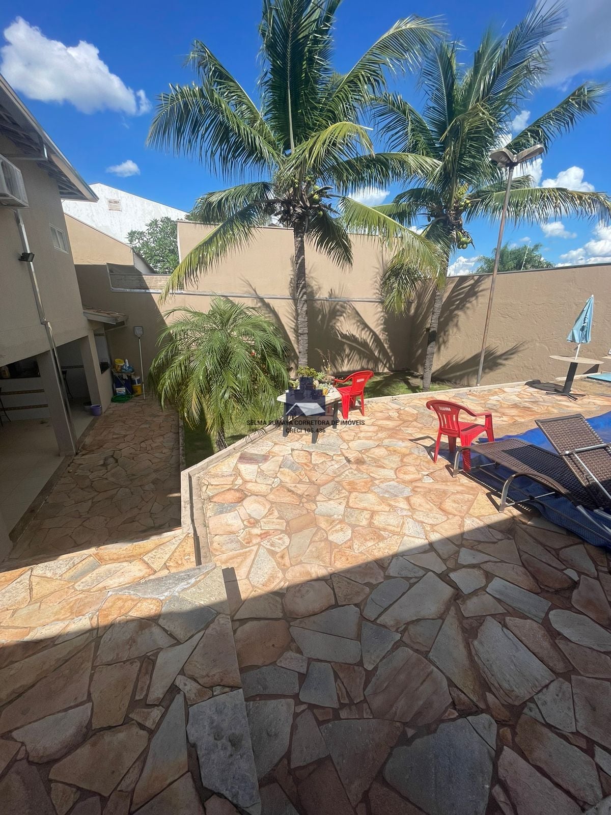 Casa com 3 quartos à venda, 230m² — foto 6 de 13