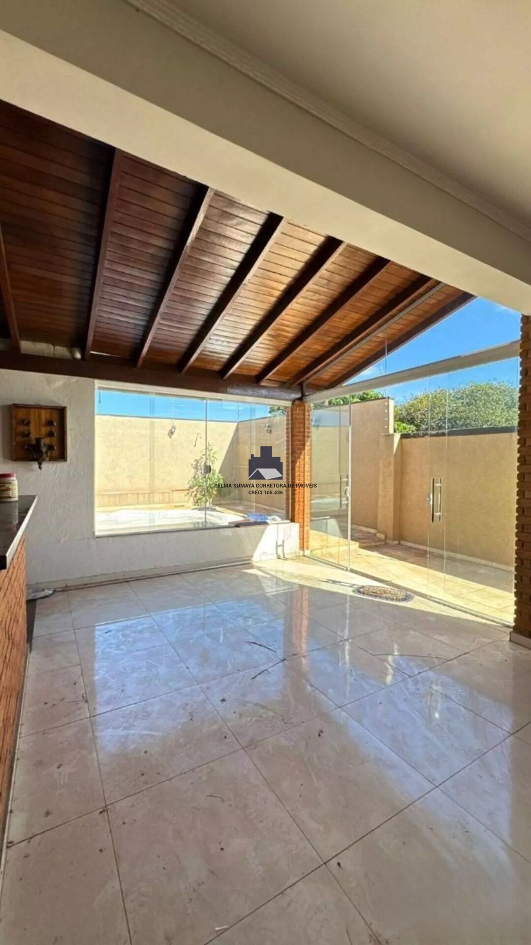 Casa com 3 quartos à venda, 355m² — foto 16 de 28