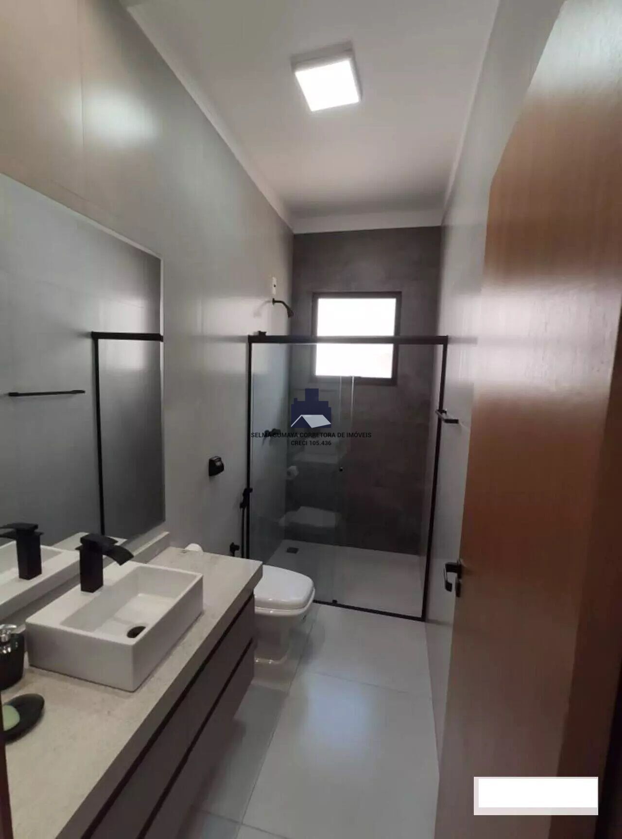 Casa de Condomínio com 4 quartos à venda, 240m² — foto 8 de 22