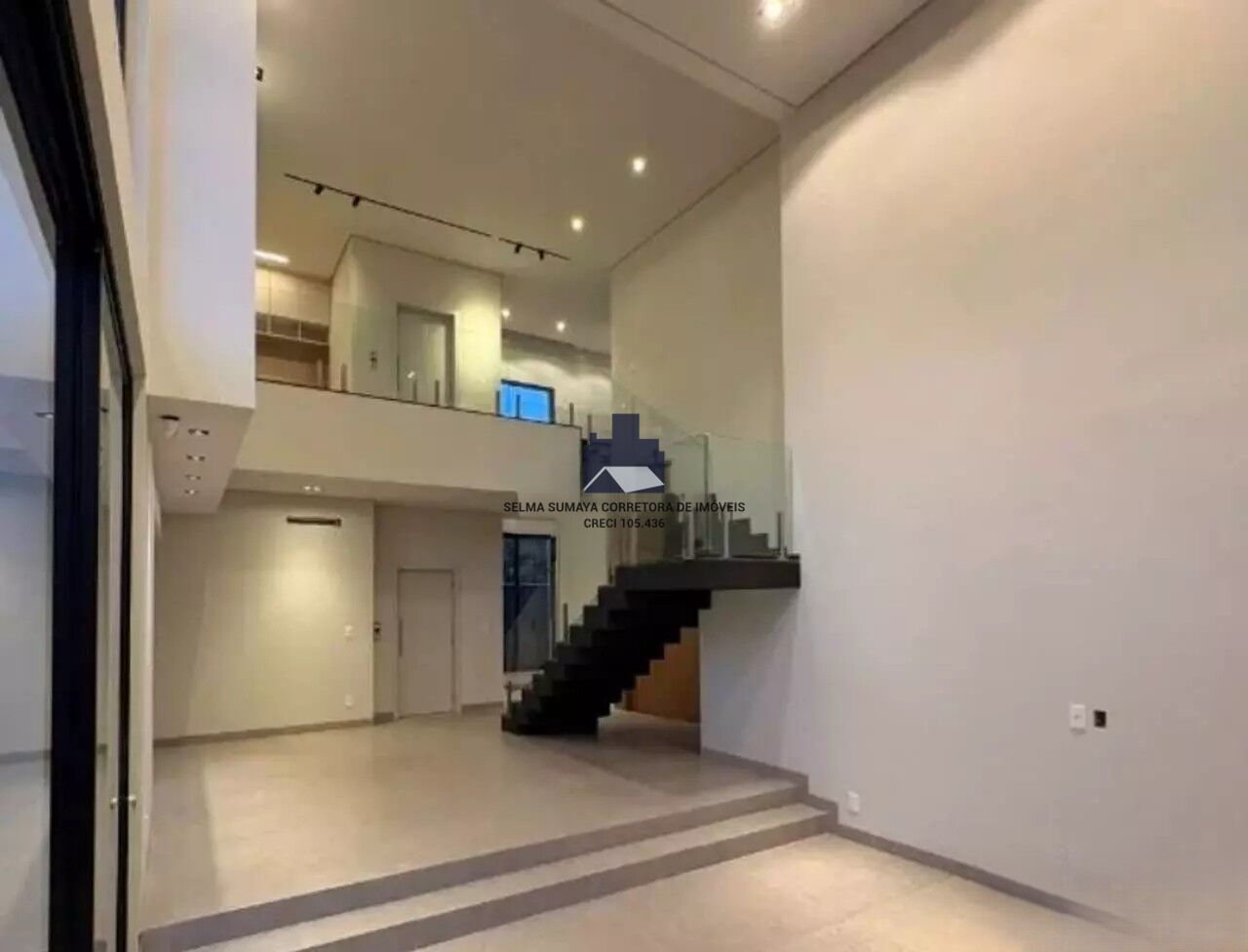 Casa de Condomínio com 3 quartos à venda, 409m² — foto 16 de 18
