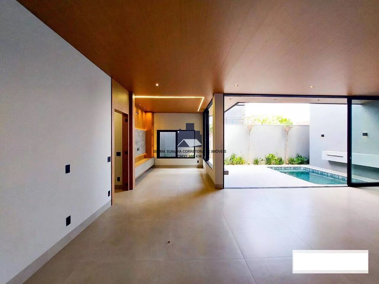 Casa de Condomínio com 3 quartos à venda, 200m² — foto 13 de 18