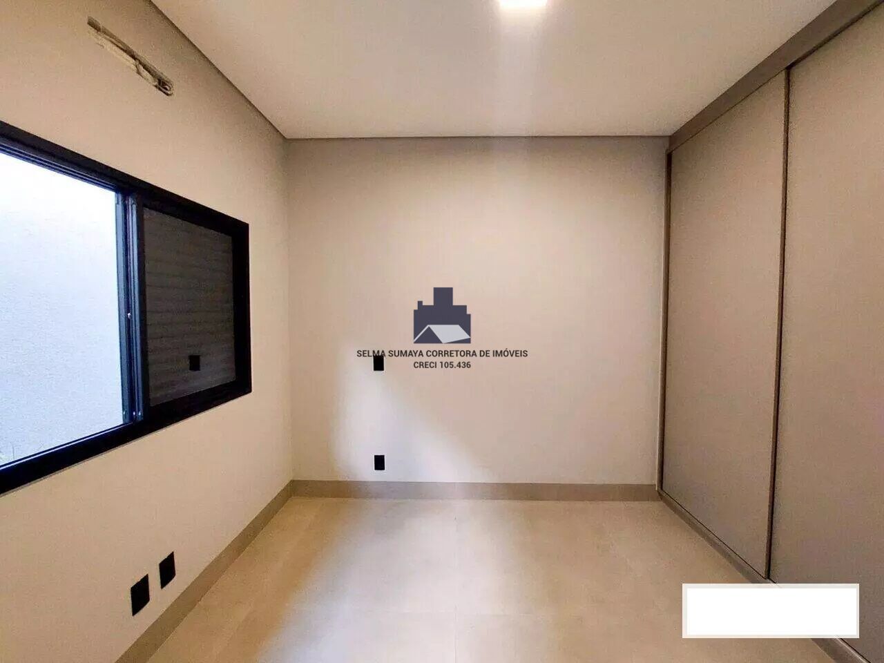 Casa de Condomínio com 3 quartos à venda, 200m² — foto 15 de 18