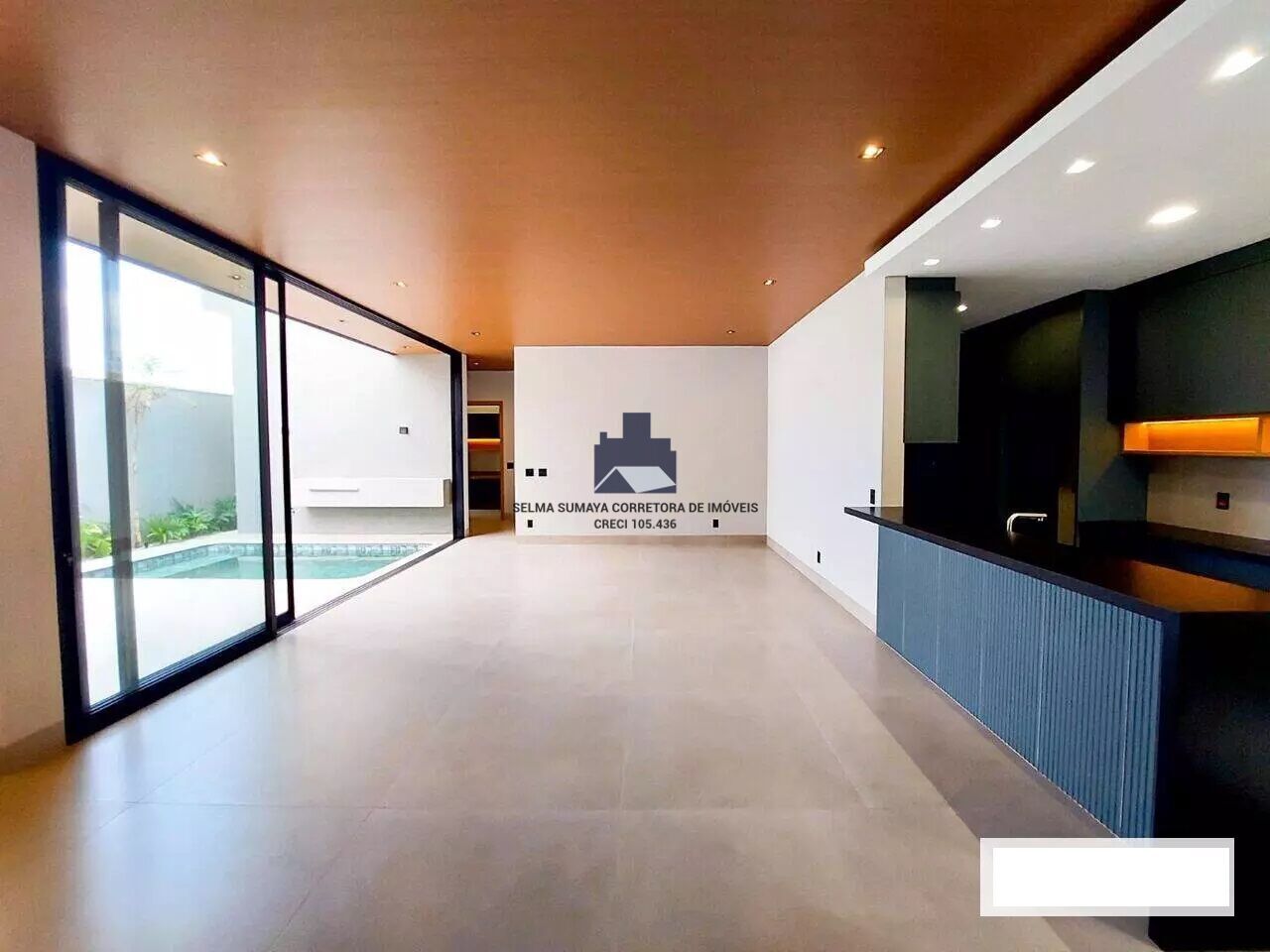 Casa de Condomínio com 3 quartos à venda, 200m² — foto 7 de 18